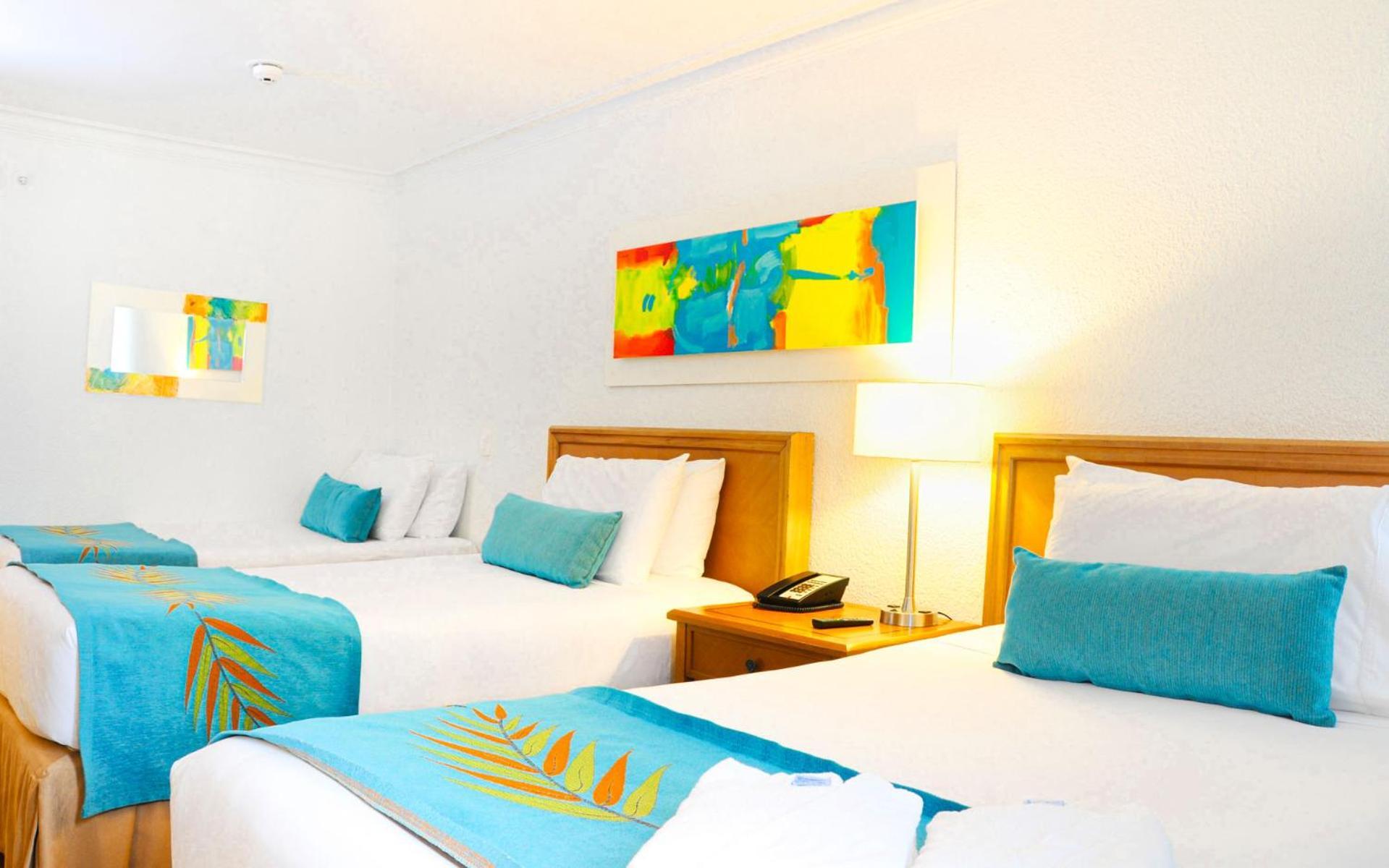 Hotel Almirante Cartagena Colombia Eksteriør bilde A room at the hotel